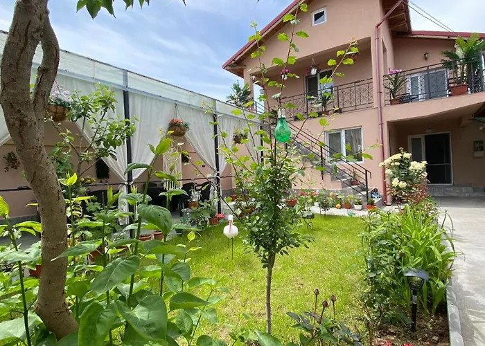 Casa Tomita * دووا مايْ