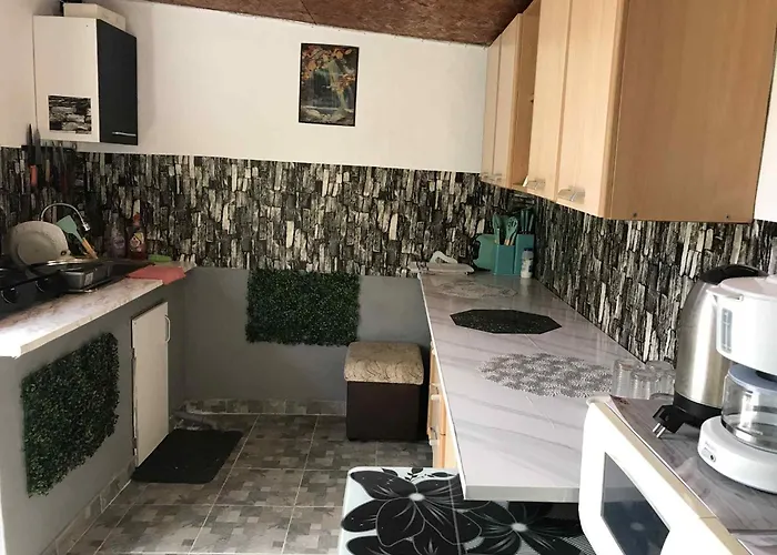 Casa Tomita بيت ضيافة *